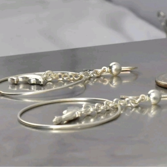 Dolphin Hoop dangle earrings in Sterling Silver - Picture 3 of 4